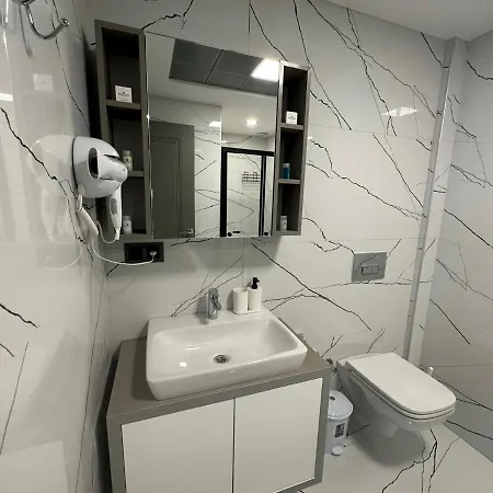 Artan Aparthotel