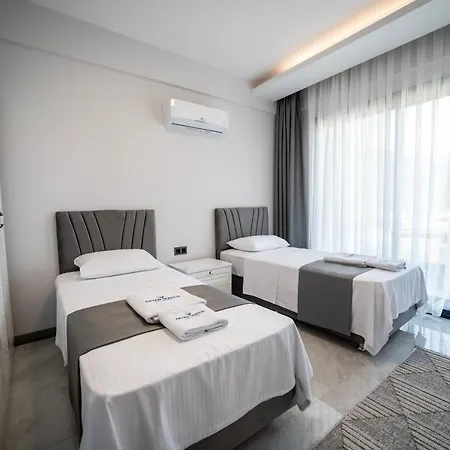Artan Aparthotel 4*
