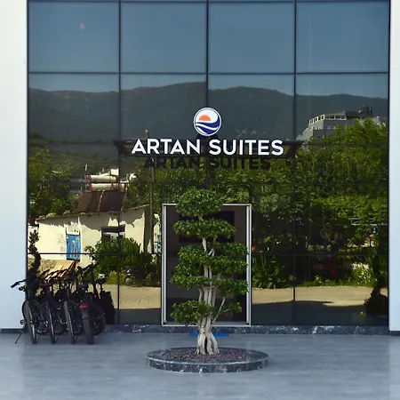 Aparthotel Artan 4*