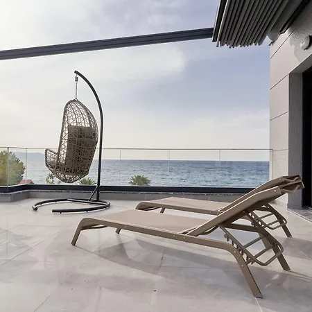 Aparthotel Artan 4*